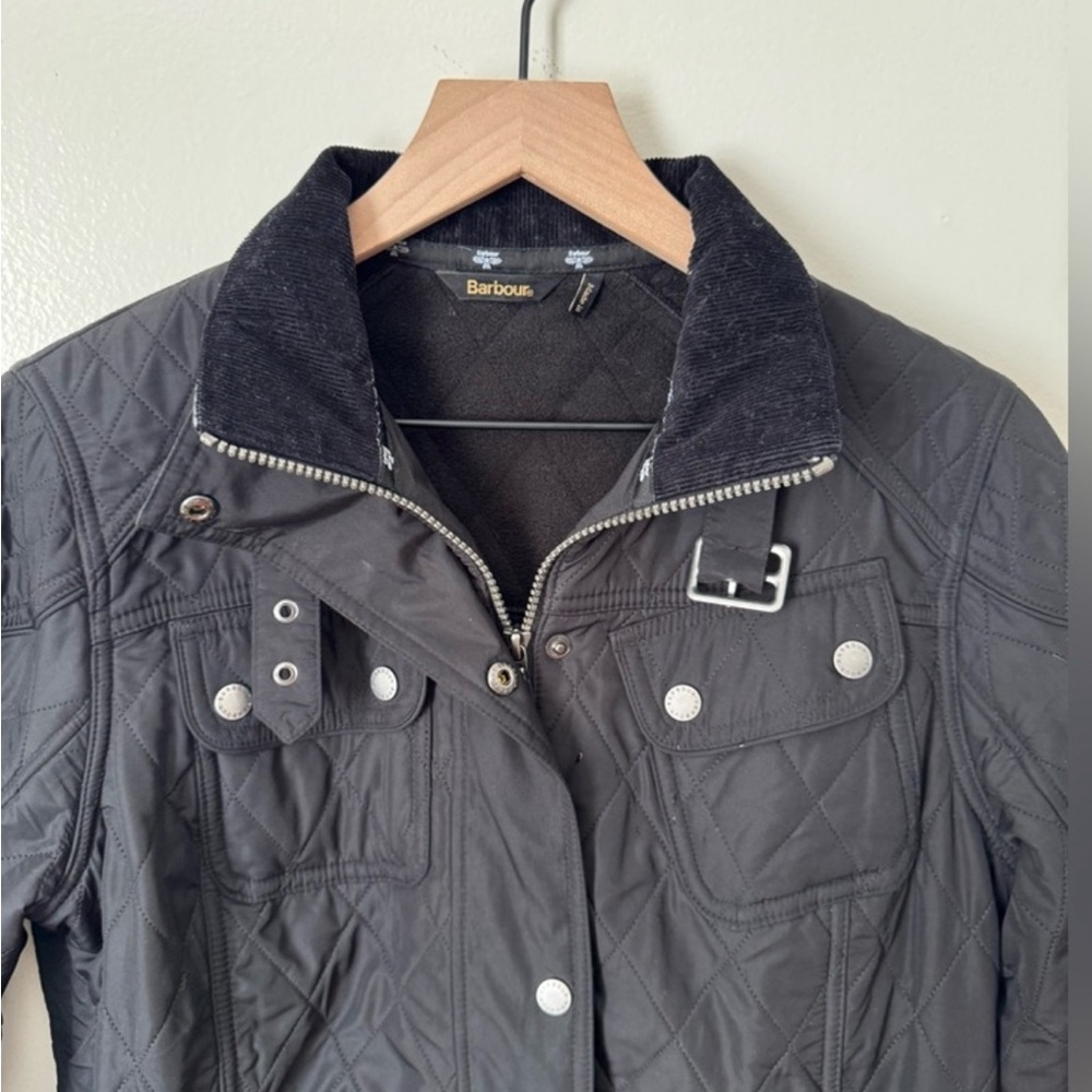 Barbour Quilted Utility Jacket in Black - Picture 2 of 6